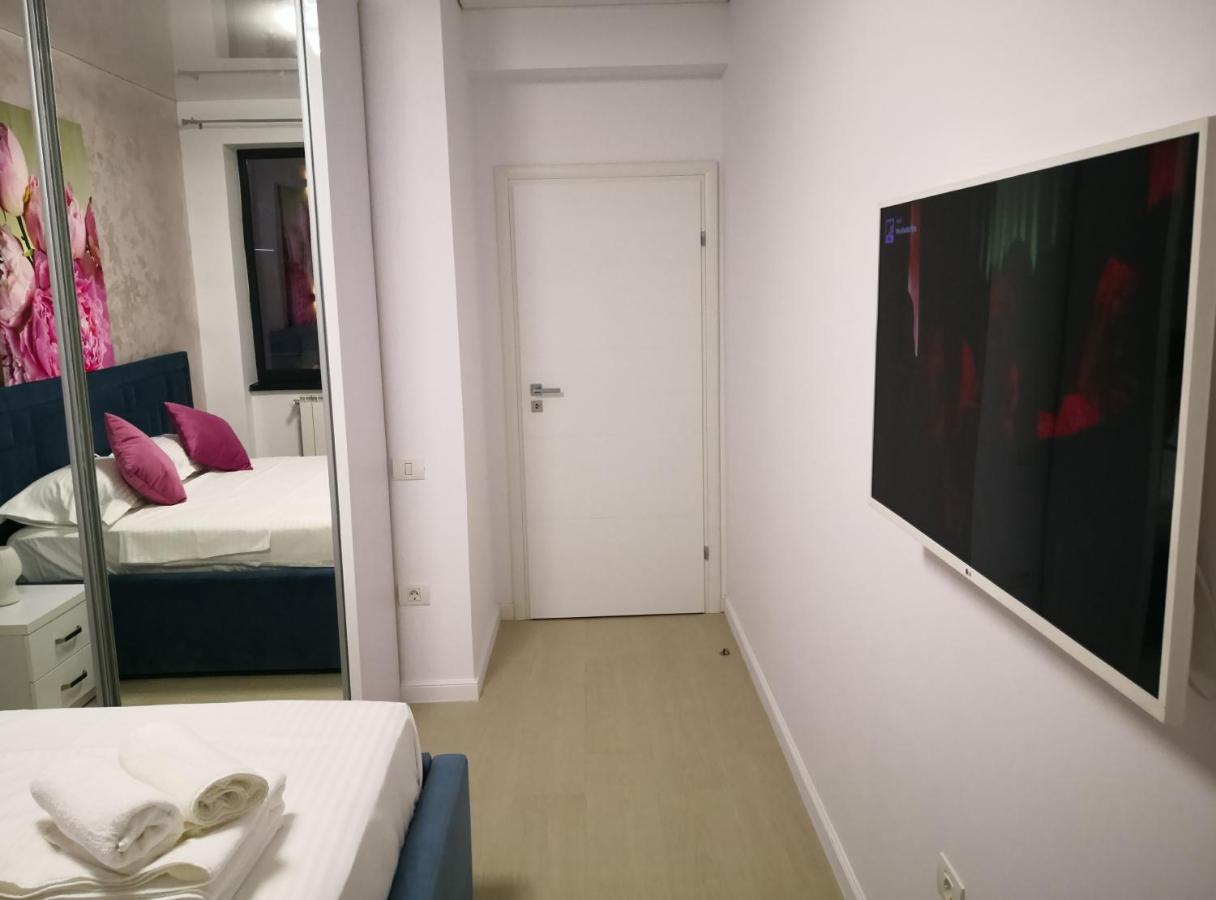 Blue Wave Luxury Apartment Mamaia Nord Azimuth Beach Năvodari Exterior foto