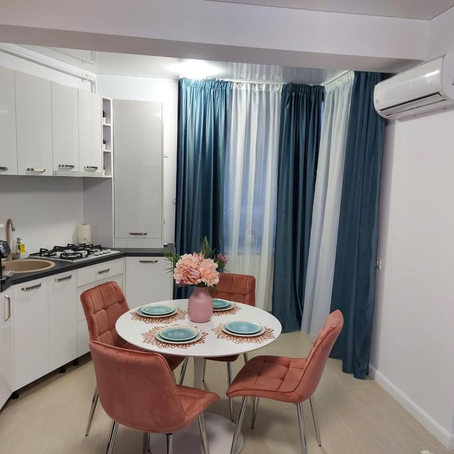 Blue Wave Luxury Apartment Mamaia Nord Azimuth Beach Năvodari Exterior foto