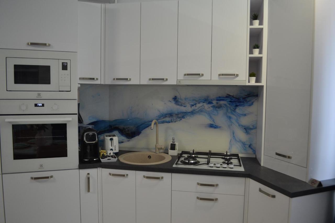 Blue Wave Luxury Apartment Mamaia Nord Azimuth Beach Năvodari Exterior foto