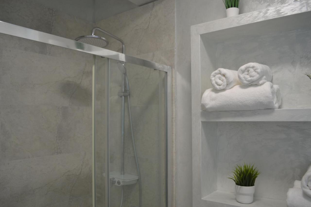 Blue Wave Luxury Apartment Mamaia Nord Azimuth Beach Năvodari Exterior foto